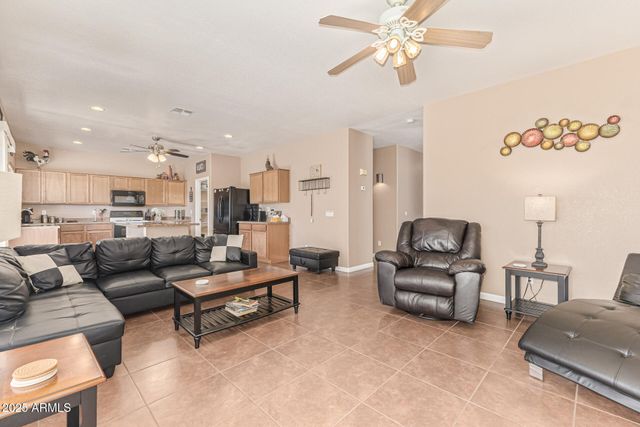 30304 N DESERT WILLOW Boulevard, San Tan Valley, AZ 85143