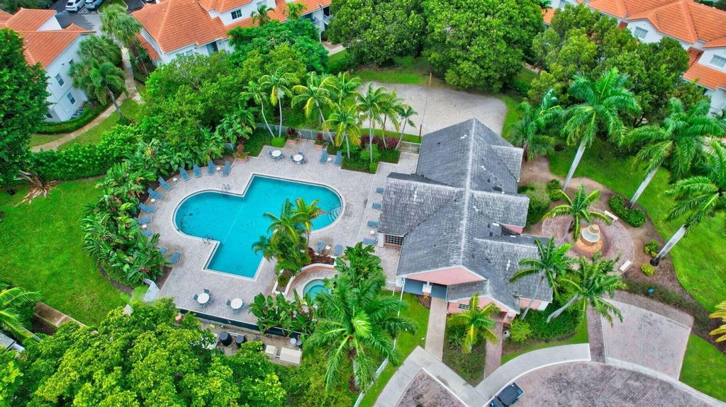 1020 Crystal Way M, Delray Beach, FL 33444