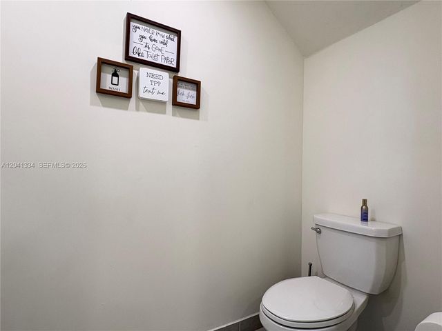 3482 W 114th Ter, Hialeah, FL 33018