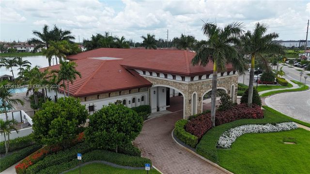 3482 W 114th Ter, Hialeah, FL 33018