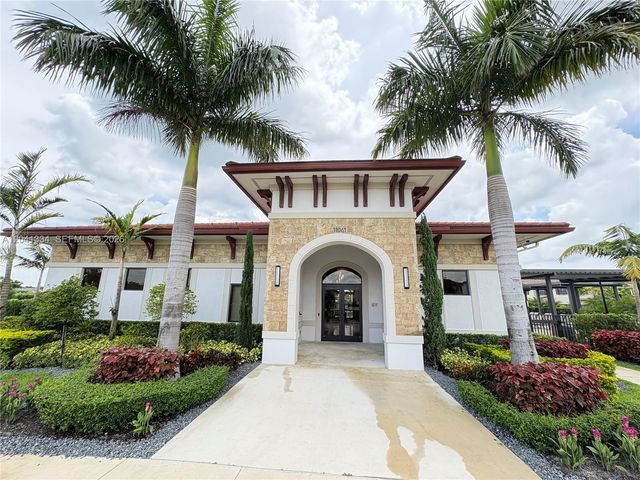 3482 W 114th Ter, Hialeah, FL 33018