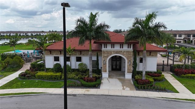 3482 W 114th Ter, Hialeah, FL 33018