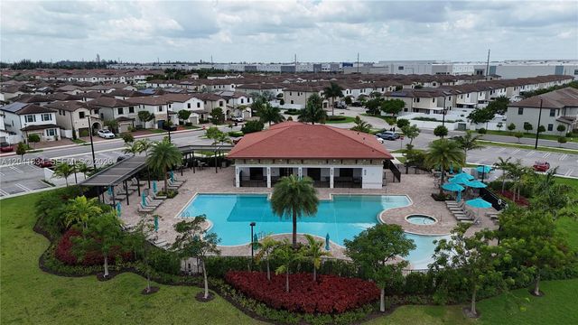 3482 W 114th Ter, Hialeah, FL 33018