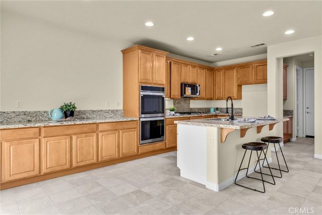 13901 Dellbrook, Eastvale, CA 92880