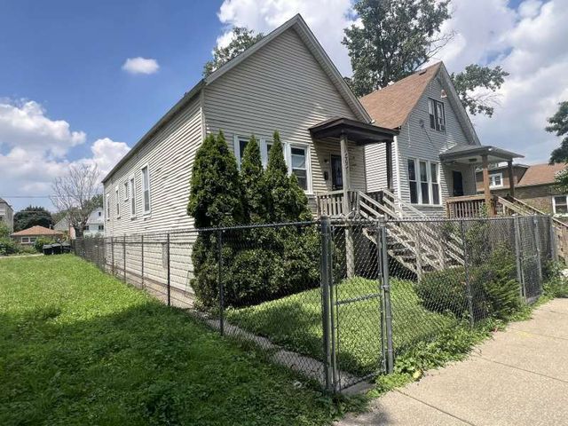 5020 S May Street, Chicago, IL 60609