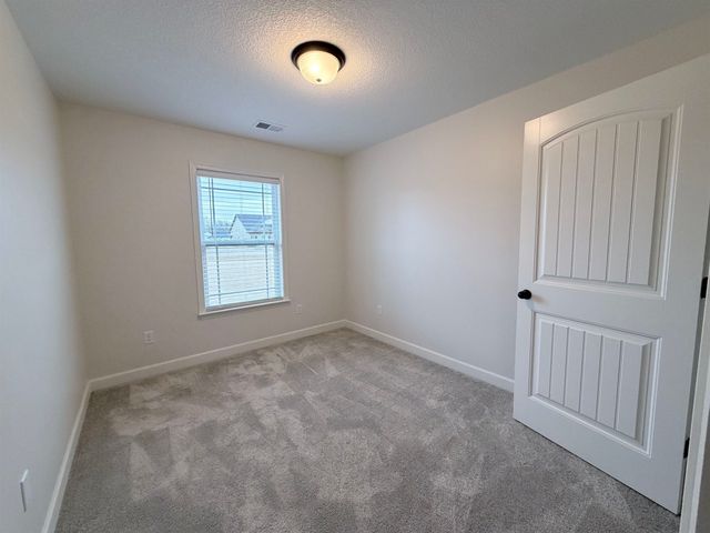 234 R C Thompson Road, Chesnee, SC 29323