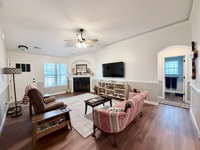 234 R C Thompson Road, Chesnee, SC 29323