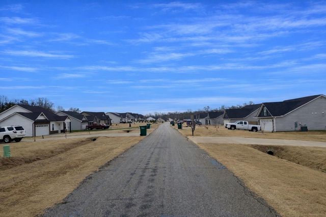 234 R C Thompson Road, Chesnee, SC 29323