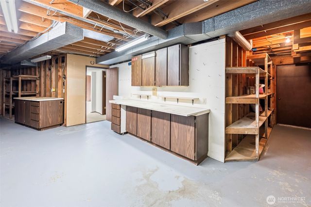 8806 Warren Drive NW, Gig Harbor, WA 98335