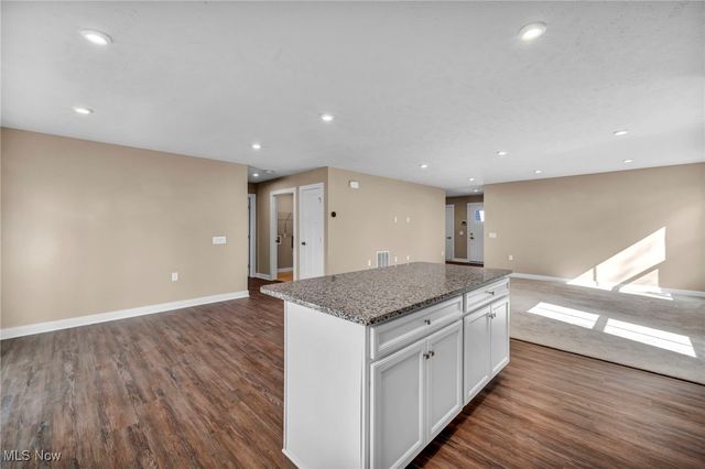 471 Bates Avenue, Seville, OH 44273