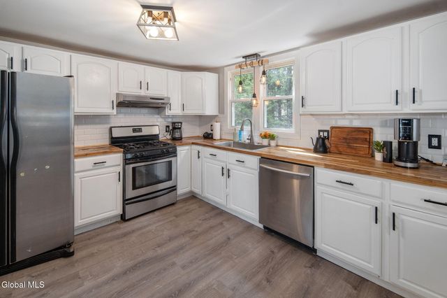 1449 Huntersland Road, Middleburgh, NY 12122