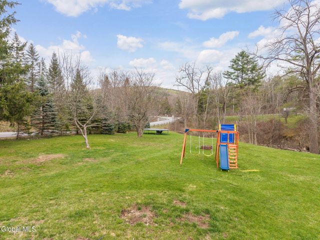 1449 Huntersland Road, Middleburgh, NY 12122