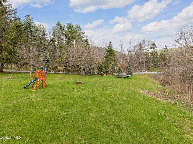 1449 Huntersland Road, Middleburgh, NY 12122