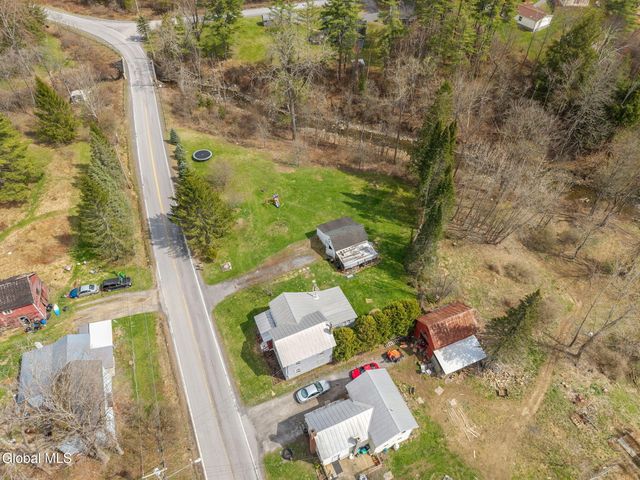 1449 Huntersland Road, Middleburgh, NY 12122