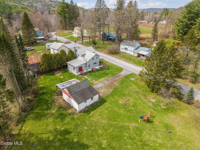 1449 Huntersland Road, Middleburgh, NY 12122