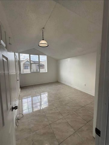 5255 W 26th Ct 803, Hialeah, FL 33016