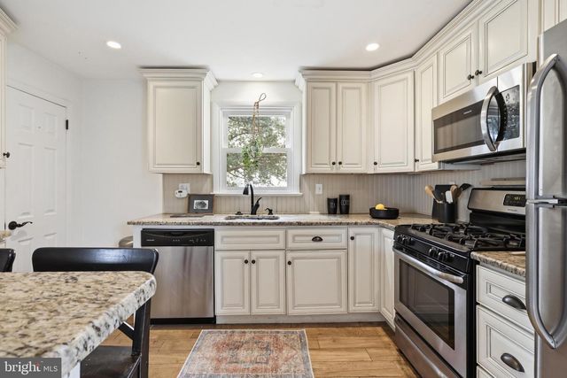 804 CAMPBELL LN, Wyndmoor, PA 19038