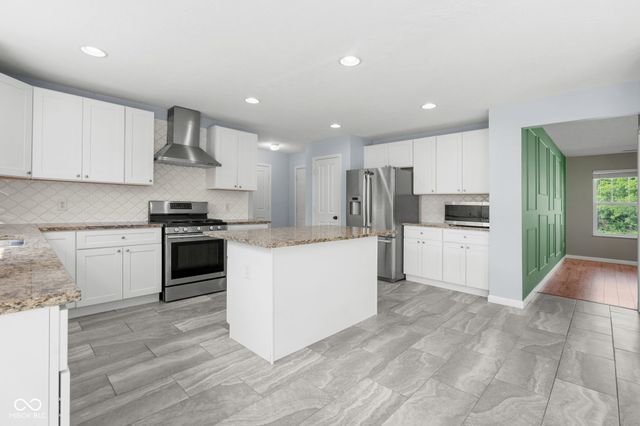 5307 Misthaven Lane, Greenwood, IN 46143