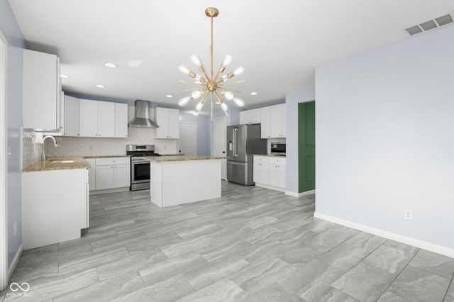 5307 Misthaven Lane, Greenwood, IN 46143