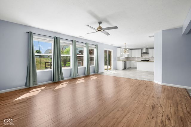 5307 Misthaven Lane, Greenwood, IN 46143