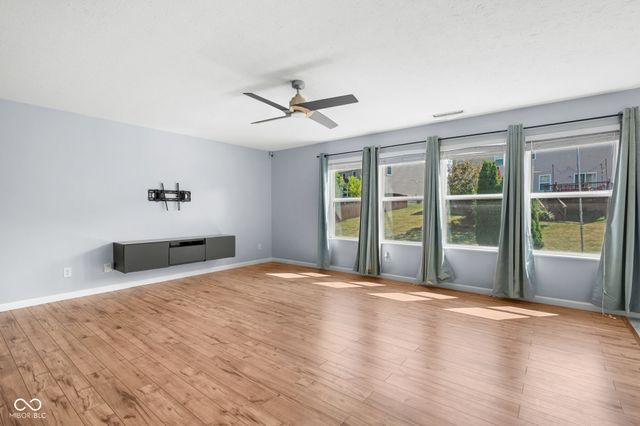 5307 Misthaven Lane, Greenwood, IN 46143
