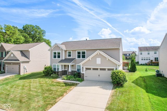 5307 Misthaven Lane, Greenwood, IN 46143