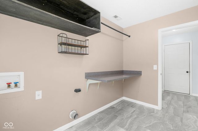 5307 Misthaven Lane, Greenwood, IN 46143