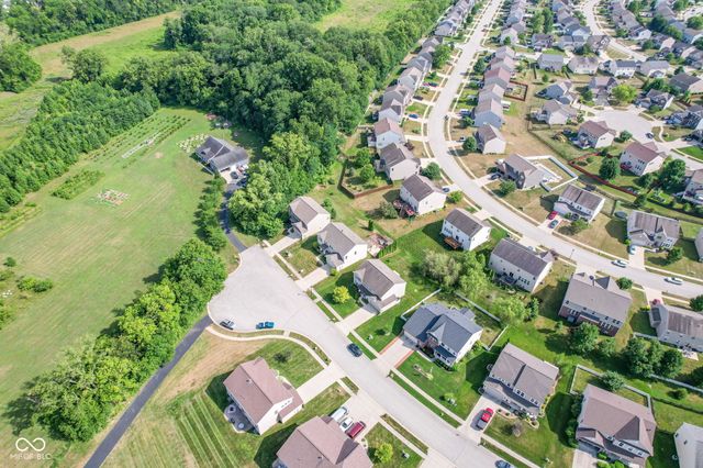 5307 Misthaven Lane, Greenwood, IN 46143