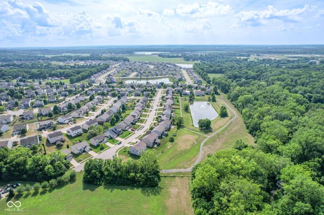 5307 Misthaven Lane, Greenwood, IN 46143