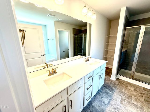 538 Middleton Court, Sanford, NC 27330