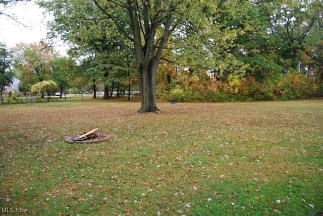 4567 Canterbury Road, North Olmsted, OH 44070