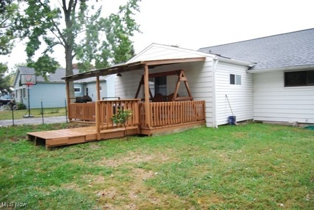 4567 Canterbury Road, North Olmsted, OH 44070