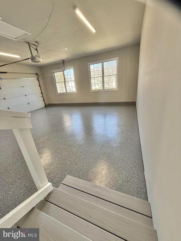 2960 HIBBARD ST, Oakton, VA 22124