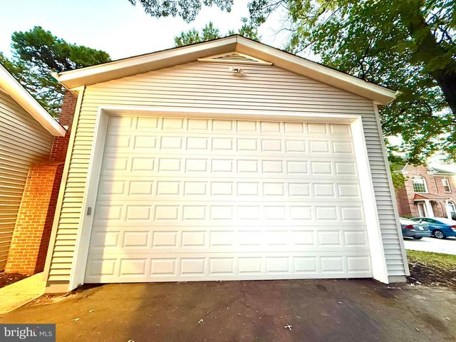 2960 HIBBARD ST, Oakton, VA 22124