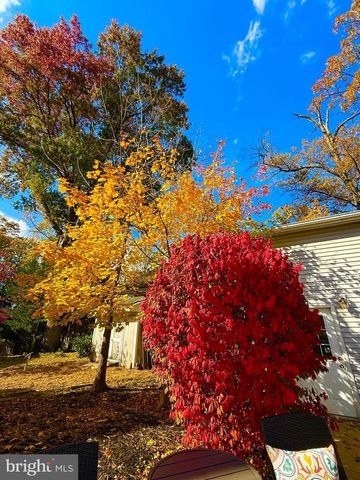 2960 HIBBARD ST, Oakton, VA 22124