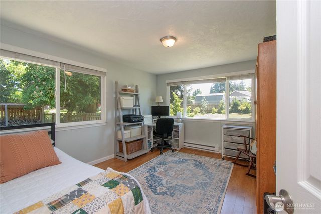 221 McComb Lane, Sequim, WA 98382