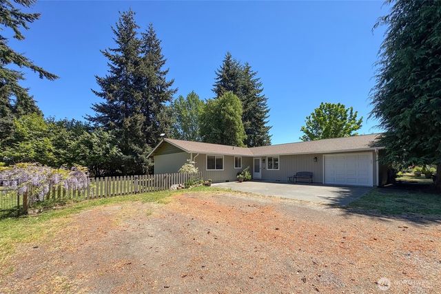 221 McComb Lane, Sequim, WA 98382