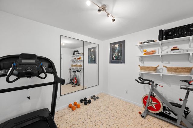 6569 Fair Valley TRL, Austin, TX 78749