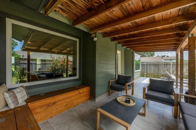6569 Fair Valley TRL, Austin, TX 78749