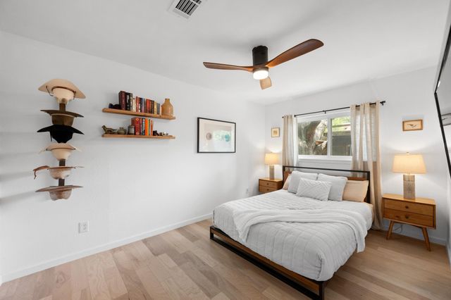 6569 Fair Valley TRL, Austin, TX 78749