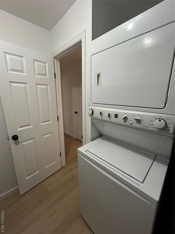 341 Woodland Court, Coram, NY 11727