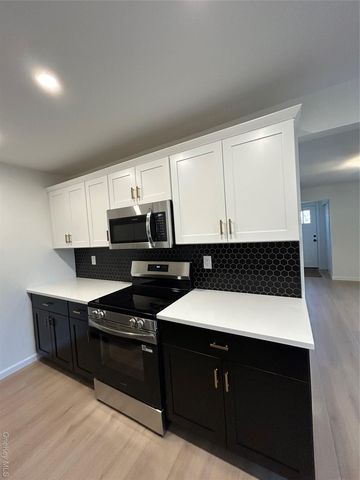 341 Woodland Court, Coram, NY 11727