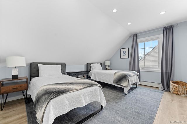 960 Clyde Road, North Baldwin, NY 11510