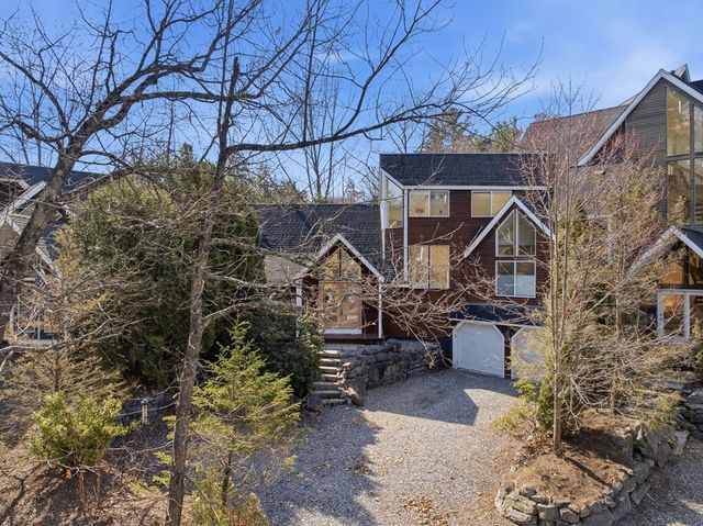 17 Wildflower Path 17, Hudson, MA 01749