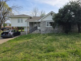 1241 Pierce Rd, Madison, TN 37115