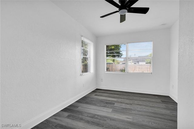 3847 Maxine ST, Fort Myers, FL 33901