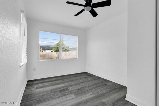 3847 Maxine ST, Fort Myers, FL 33901