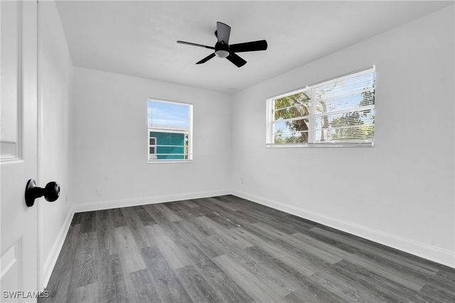 3847 Maxine ST, Fort Myers, FL 33901