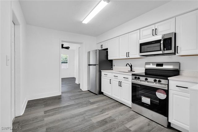 3847 Maxine ST, Fort Myers, FL 33901