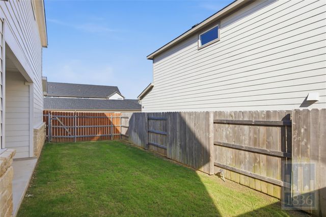 2519 Rose Archer LN, Round Rock, TX 78665
